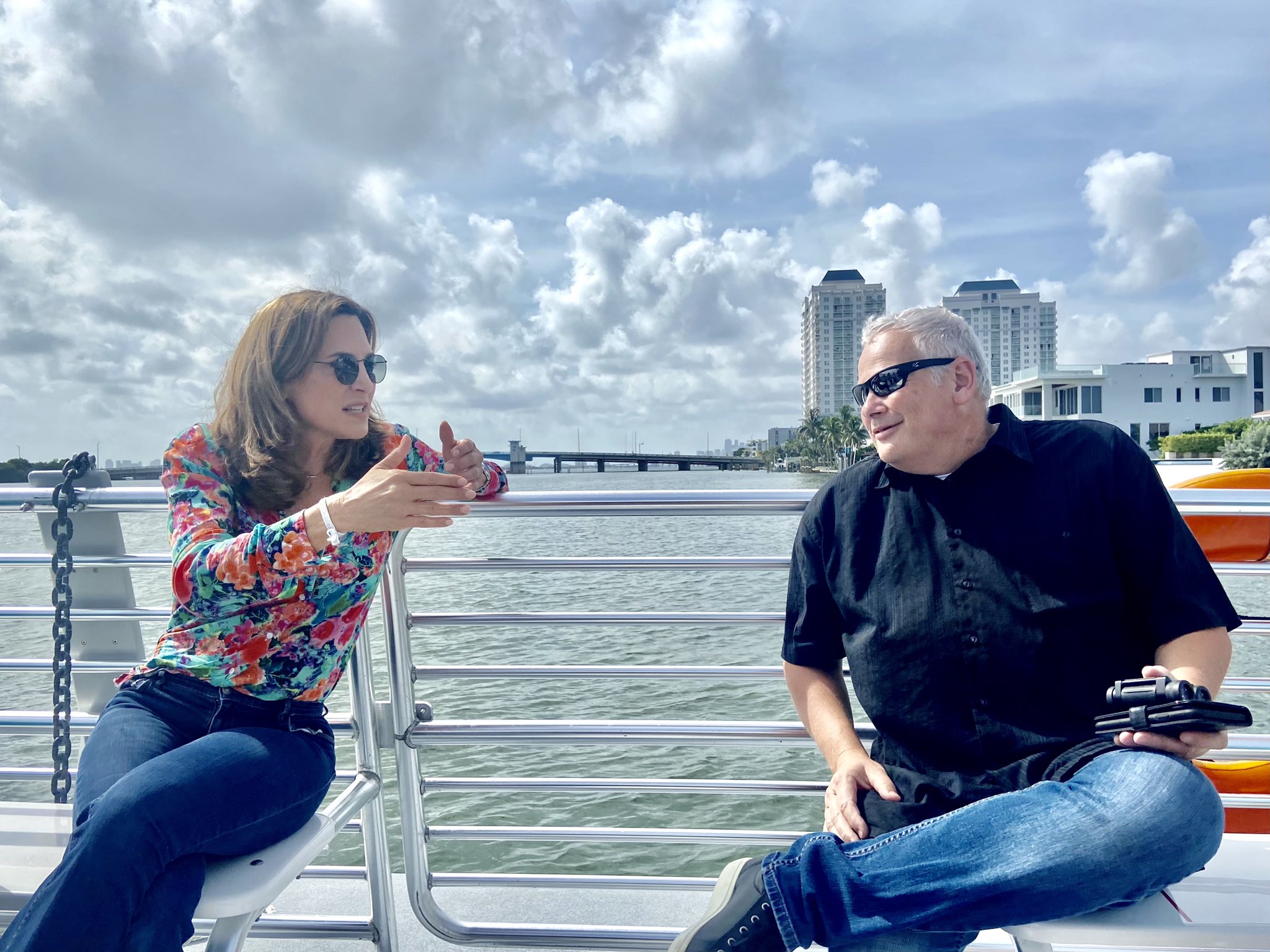 On Biscayne Bay with U.S. Rep. Maria Elvira Salazar - republicEn